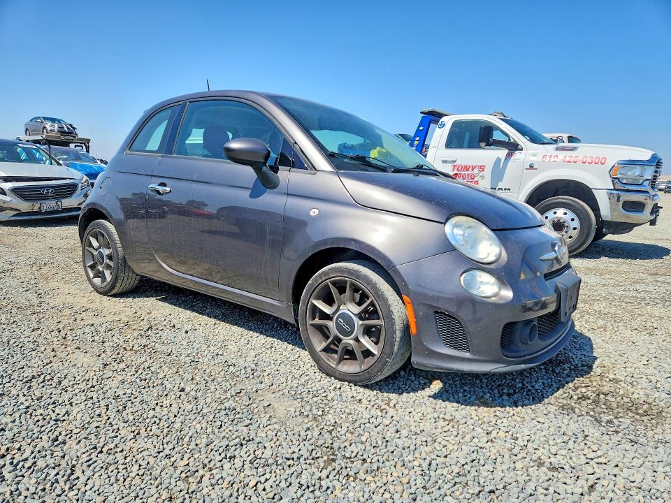 2019 Fiat 500 VIN 3C3CFFKH8KT686395 COPART salvage auction — MINOR DENT/SCRATCHES, Ca - Dis/Dlr/Exp Only Clean Title, sold $1,350 on 2026-07-31 (photo 4)