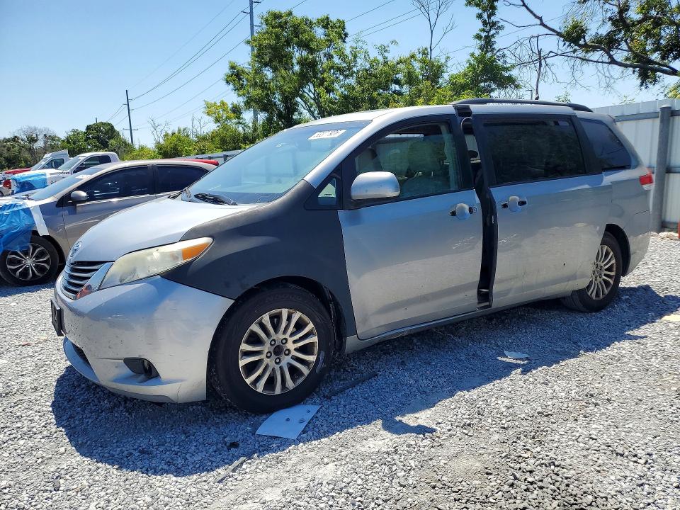 2012 Toyota Sienna VIN 5TDYK3DC3CS201055 COPART salvage auction — SIDE, Oh - Certificate Of Title, sold $1,750 on 2026-07-31 (photo 1)
