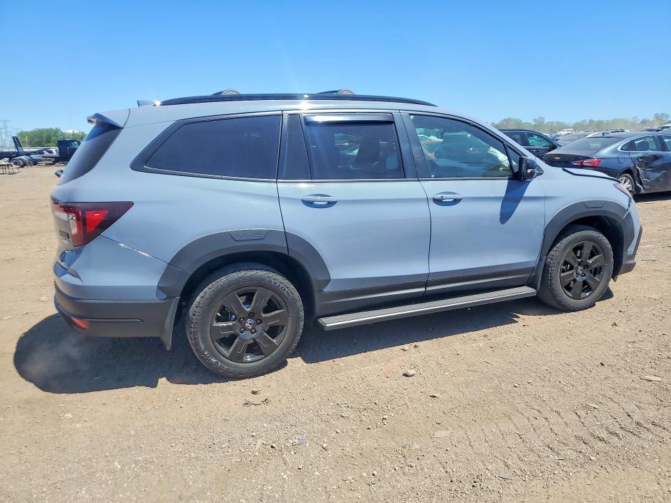 2022 Honda Pilot VIN 5FNYF6H86NB074479 COPART salvage auction — FRONT END, IL - SALVAGE CERTIFICATE, sold $12,300 on 2026-07-28 (photo 3)