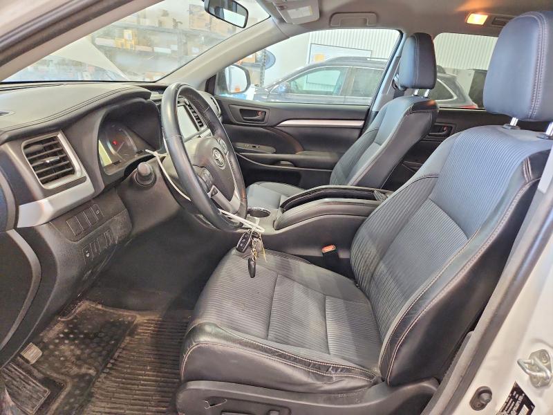 2016 Toyota Highlander VIN 5TDBKRFH9GS251160 COPART salvage auction — HAIL, Mn - Cert Of Title-Salvage, sold $5,800 on 2026-07-28 (photo 7)