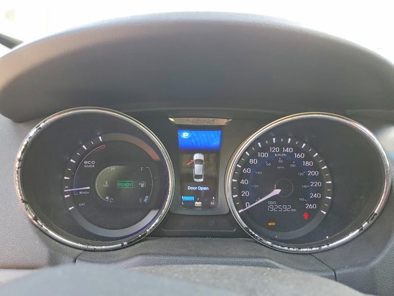 2012 Hyundai Sonata VIN KMHEC4A40CA060313 COPART salvage auction — SIDE, On - Permit No Brand - Unfit, sold $850 on 2026-07-21 (photo 9)