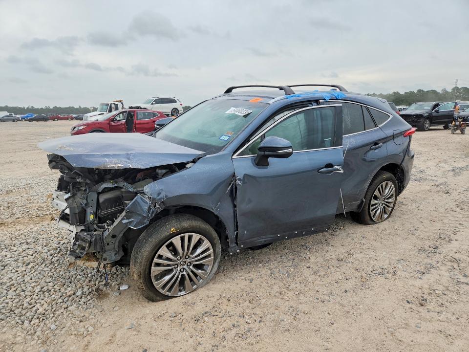 2024 Toyota Venza VIN JTEAAAAH8RJ163316 COPART salvage auction — FRONT END, TX - SALVAGE VEHICLE TITLE, sold $3,650 on 2026-07-24 (photo 1)