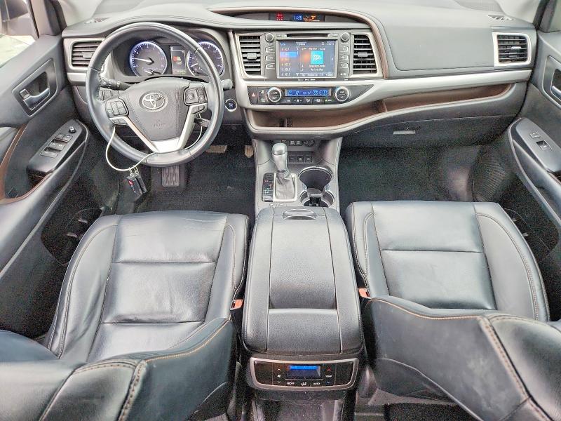 2019 Toyota VIN 5TDJZRFH4KS572040 COPART salvage auction — HAIL, IL - SALVAGE CERTIFICATE, sold $11,700 on 2026-07-08 (photo 8)