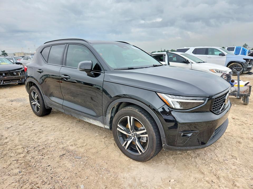 2023 Volvo Xc40 VIN YV4K92HL3P2974852 COPART salvage auction — REAR END, Tx - Salvage Vehicle Title, sold $10,600 on 2026-07-24 (photo 4)