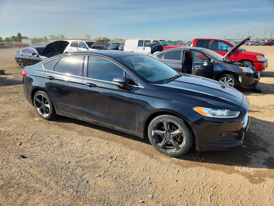 2015 Ford Fusion VIN 3FA6P0H76FR255760 COPART salvage auction — HAIL, Il - Salvage Certificate, sold $600 on 2026-07-02 (photo 4)