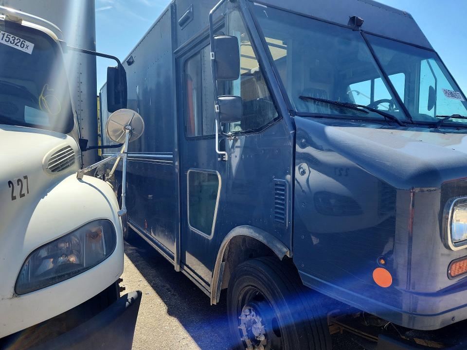 2020 Ford F59 VIN 1F65F5KN8L0A06064 COPART salvage auction — MINOR DENT/SCRATCHES, Mi - Certificate Of Title, sold $16,500 on 2026-07-07 (photo 4)