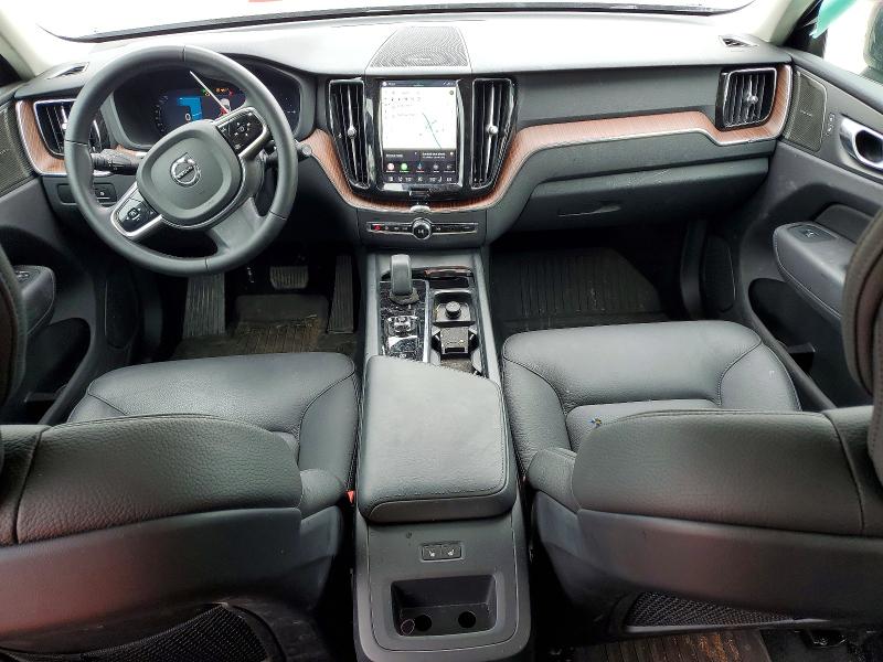 2024 Volvo Xc60 VIN YV4H60DL3R1924720 COPART salvage auction — SIDE, Salvage Title, sold $2,200 on 2026-07-21 (photo 8)