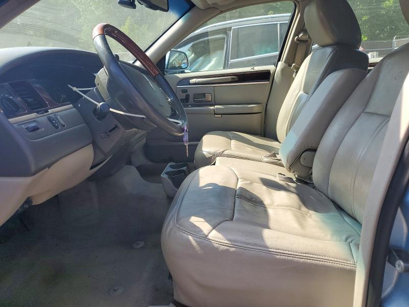 2011 Lincoln TOWN CAR VIN 2LNBL8CVXBX761074 COPART salvage auction — FRONT END, MD - CERT OF SALVAGE > 75% DAMAGE, sold $400 on 2026-07-02 (photo 7)