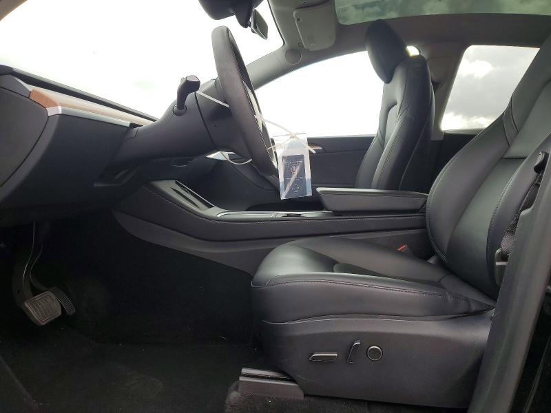 2023 Tesla Model y VIN 7SAYGDEE3PA178068 COPART salvage auction — SIDE, Salvage Title, sold $12,100 on 2026-07-29 (photo 7)