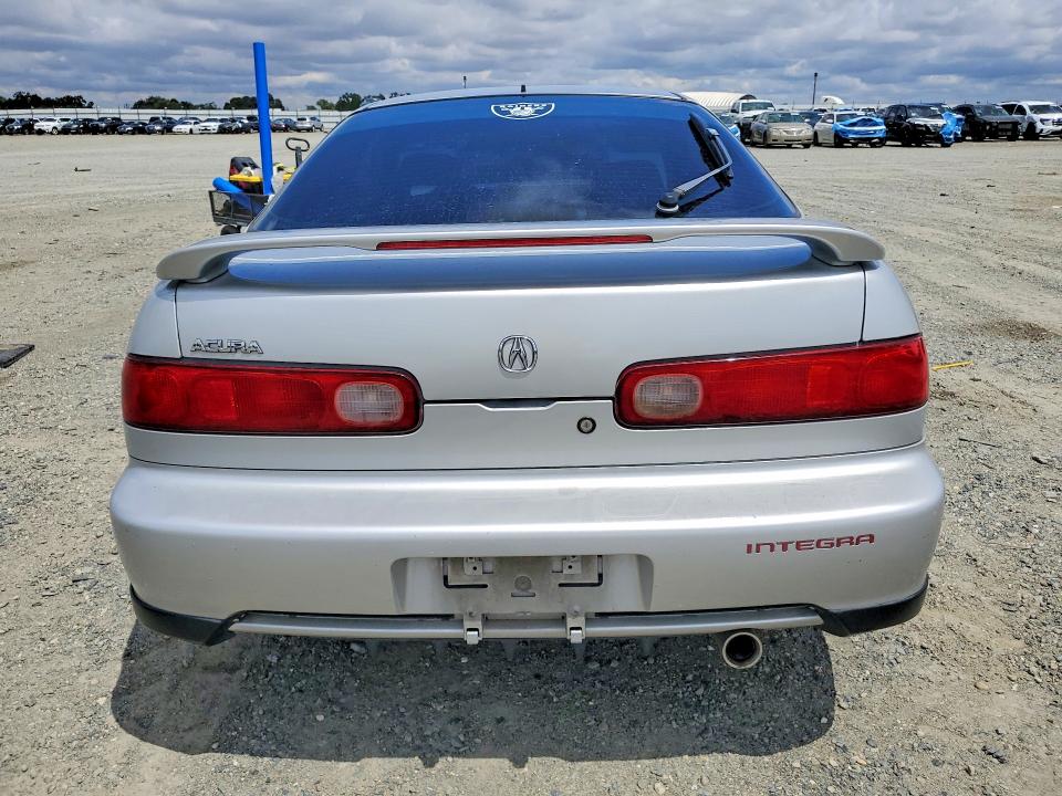 2000 Acura Integra VIN JH4DC4462YS001695 COPART salvage auction — FRONT END, Ca - Salvage Certificate, sold $525 on 2026-07-16 (photo 6)
