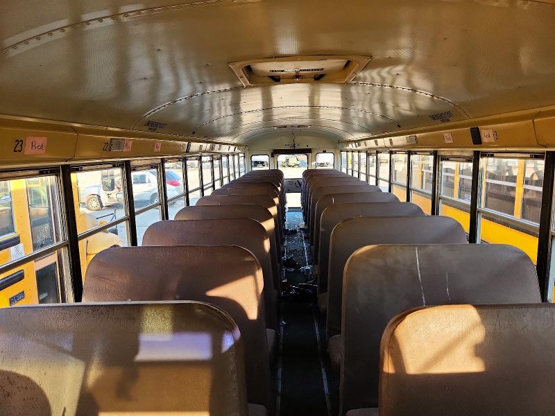 2007 Ic corporation Ce series school VIN 4DRBUAAN57B479829 COPART salvage auction — REAR END, Oh - Certificate Of Title, sold $2,500 on 2026-07-08 (photo 6)