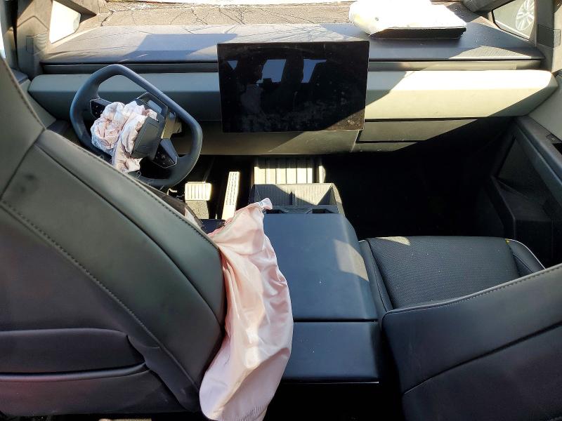 2025 Tesla Cybertruck VIN 7G2CEHED4SA063495 COPART salvage auction — FRONT END, Ca - Salvage Certificate, sold $25,500 on 2026-07-13 (photo 8)
