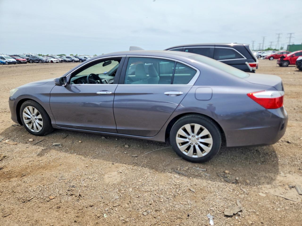 2015 Honda Accord VIN 1HGCR2F76FA269353 COPART salvage auction — Side, IL - SALVAGE CERTIFICATE, sold $1,200 on 2026-07-09 (photo 2)