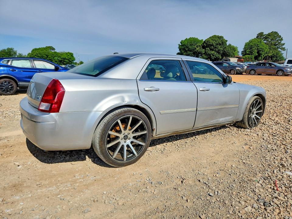 2007 Chrysler 300 VIN 2C3KA53G17H828726 COPART salvage auction — FRONT END, Al - Cert Of Title-Salvage Title, sold $300 on 2026-07-08 (photo 3)