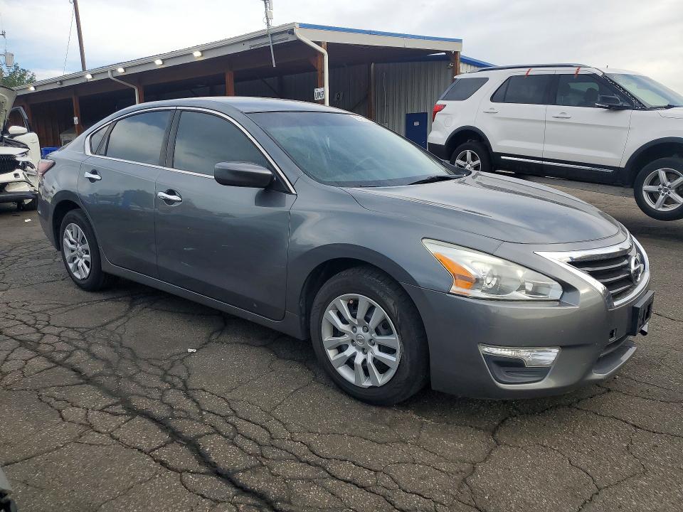 2014 Nissan Altima VIN 1N4AL3AP1EN237329 COPART salvage auction — FRONT END, CO - PUBLIC - SALVAGE TITLE, sold $1,750 on 2026-07-02 (photo 4)