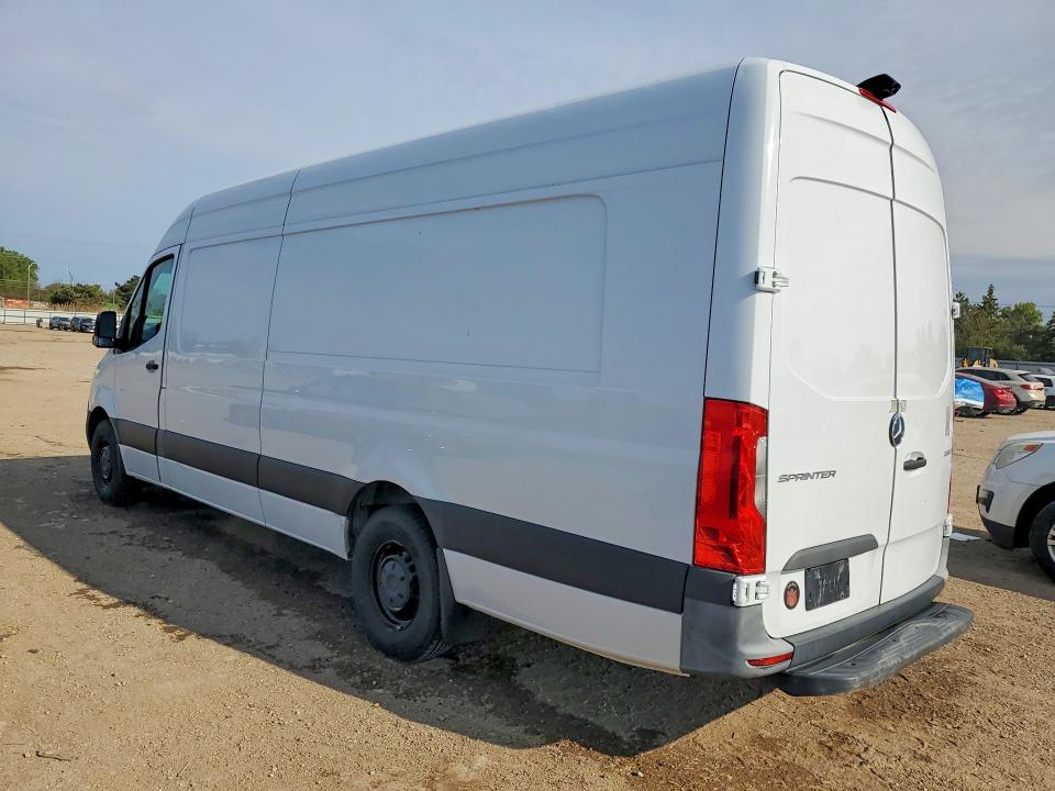 2022 Mercedes-benz VIN W1Y4EDHY8NT106640 COPART salvage auction — HAIL, Il - Salvage Certificate, sold $10,200 on 2026-07-30 (photo 2)