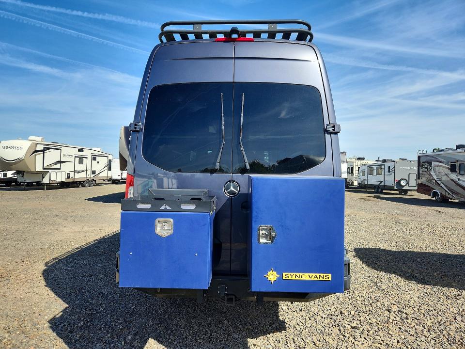 2019 Mercedes-benz Sprinter 2500 VIN WD4FF1CD6KT014358 COPART salvage auction — BURN, Or - Salvage Title Certificate, sold $8,900 on 2026-07-27 (photo 6)