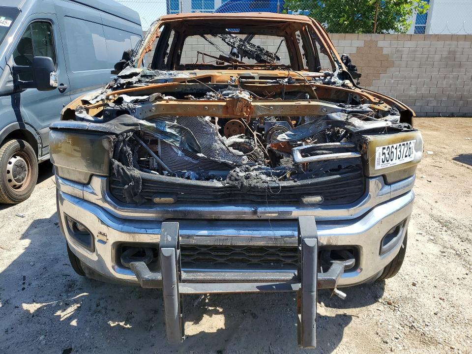 2019 Ram 5500 VIN 3C7WRNELXKG566801 COPART salvage auction — BURN, Ca - Non-Repairable Vehicle Cert, sold $9,400 on 2026-07-20 (photo 5)