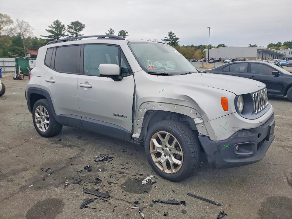 2015 Jeep Renegade VIN ZACCJBBT1FPB78760 COPART salvage auction — FRONT END, RI - SALVAGE CERTIFICATE OF TITLE, sold $2,200 on 2026-07-09 (photo 4)