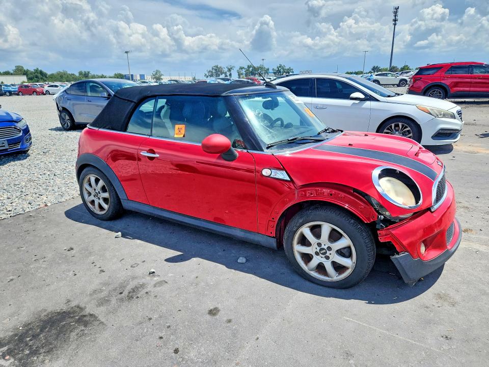 2010 Mini Cooper VIN WMWMS3C51ATY08889 COPART salvage auction — STRIPPED, Fl - Cert Of Title-Slvg Rebld Flood, sold $475 on 2026-07-22 (photo 4)