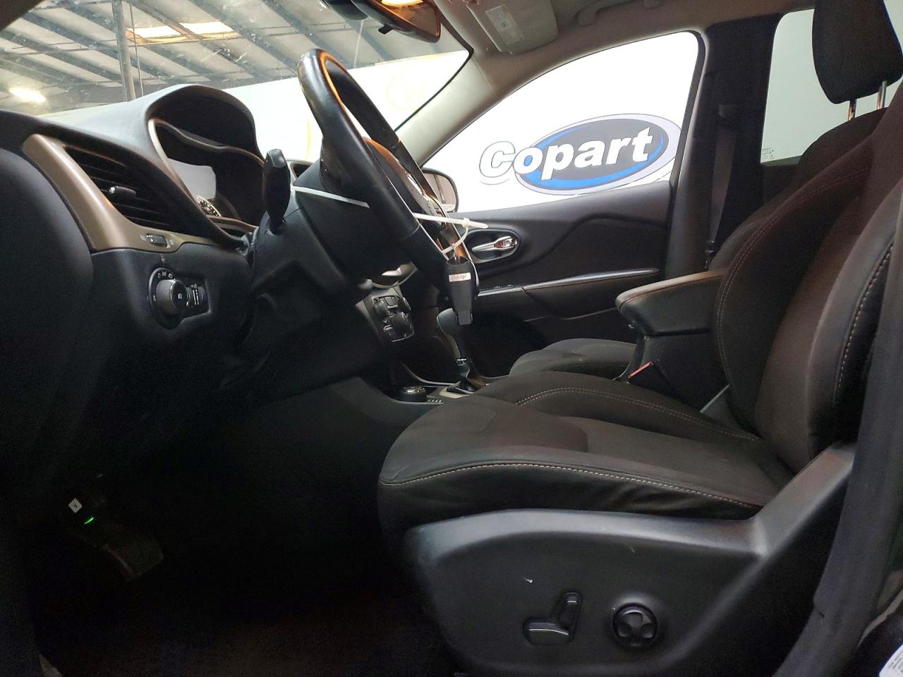 2016 Jeep Cherokee VIN 1C4PJMCB1GW287114 COPART salvage auction — Normal Wear, FL - CERTIFICATE OF TITLE, sold $2,900 on 2026-07-09 (photo 7)