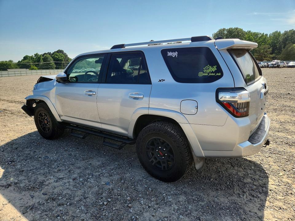 2020 Toyota 4runner VIN JTEBU5JR7L5762719 COPART salvage auction — FRONT END, Salvage Title, sold $70 on 2026-07-22 (photo 2)