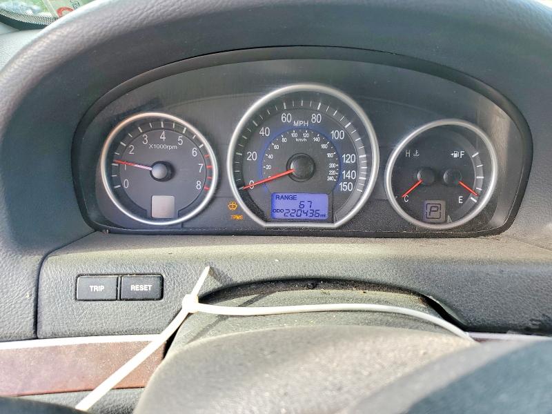 2011 Hyundai Veracruz VIN KM8NU4CC6BU172287 COPART salvage auction — REAR END, Nc - Salvage Certificate Of Title, sold $1,100 on 2026-07-02 (photo 9)