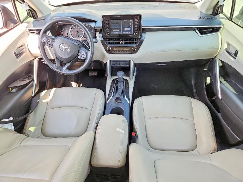 2022 Toyota Corolla cross VIN 7MUAAAAG5NV028583 COPART salvage auction — SIDE, Tx - Salvage Vehicle Title, sold $4,800 on 2026-07-02 (photo 8)