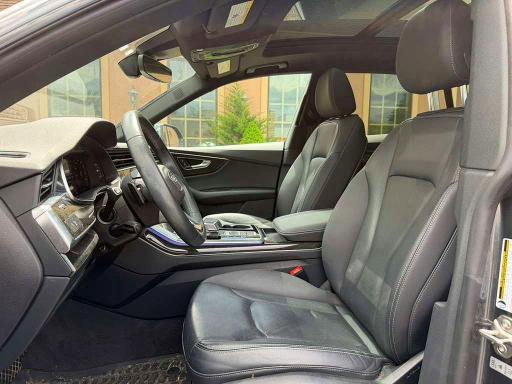 2021 Audi Q8 VIN WA1EVAF11MD007500 COPART salvage auction — MINOR DENT/SCRATCHES, Il - Certificate Of Title, sold $23,100 on 2026-07-07 (photo 8)