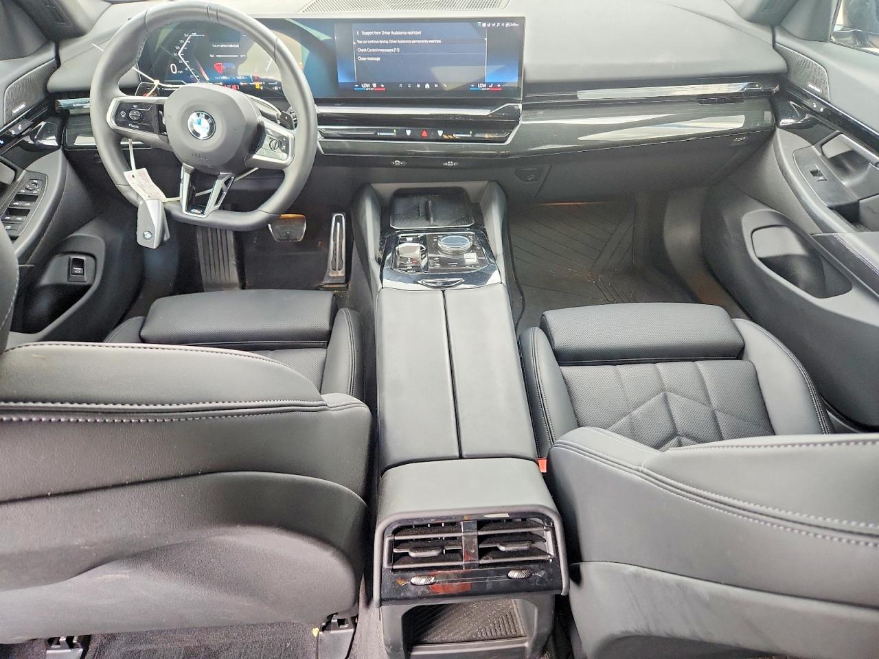 2025 BMW 5 Series VIN WBA43FJ03SCU14981 COPART salvage auction — Vandalized, TX - SALVAGE VEHICLE TITLE, sold $34,750 on 2026-08-06 (photo 8)
