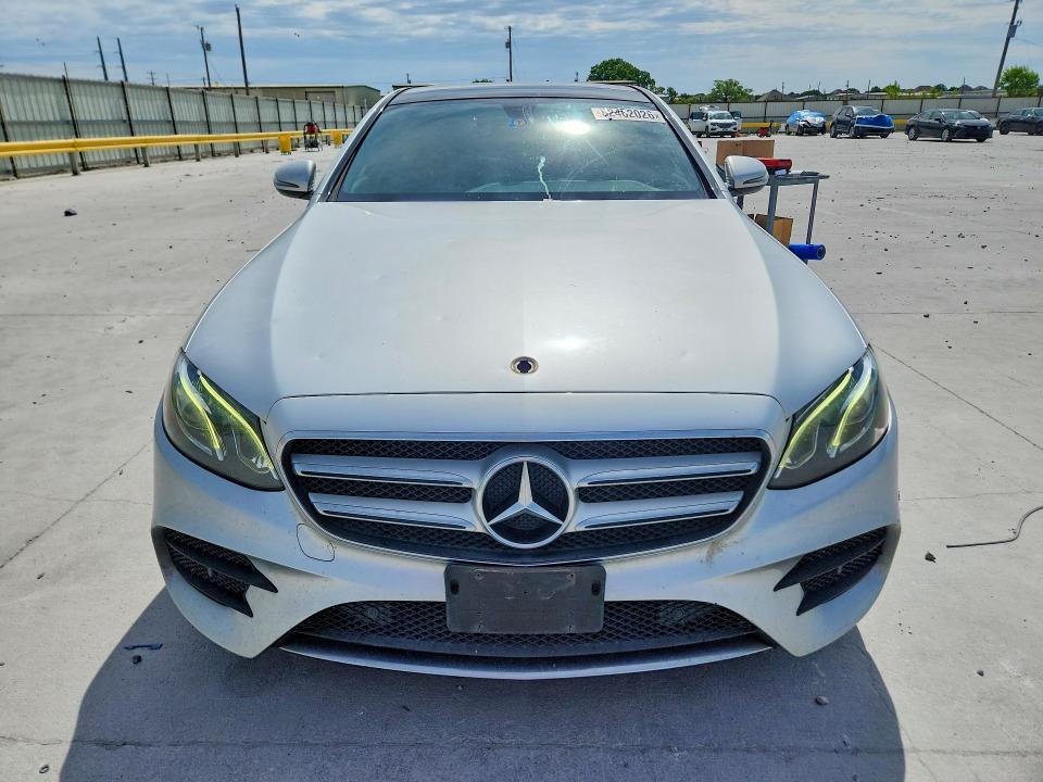 2017 Mercedes-benz E-klasse VIN WDDZF4JB4HA042440 COPART salvage auction — HAIL, Tx - Certificate Of Title, sold $175 on 2026-08-14 (photo 5)