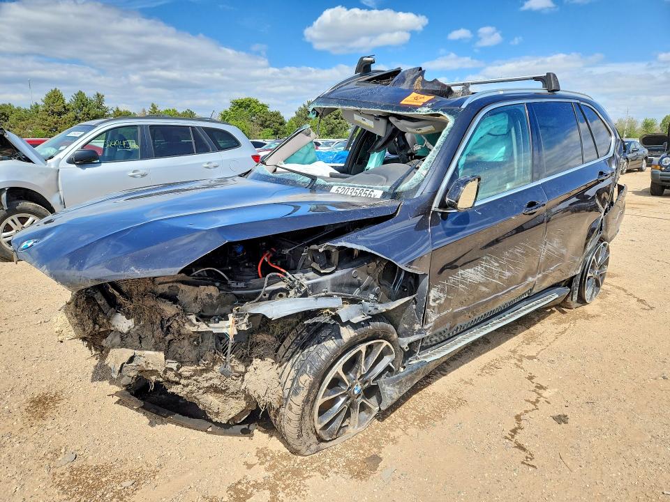 2015 BMW X5 VIN 5UXKS4C5XF0N11191 COPART salvage auction — ROLLOVER, Il - Junking Cert Of A Vehicle, sold $225 on 2026-07-28 (photo 1)