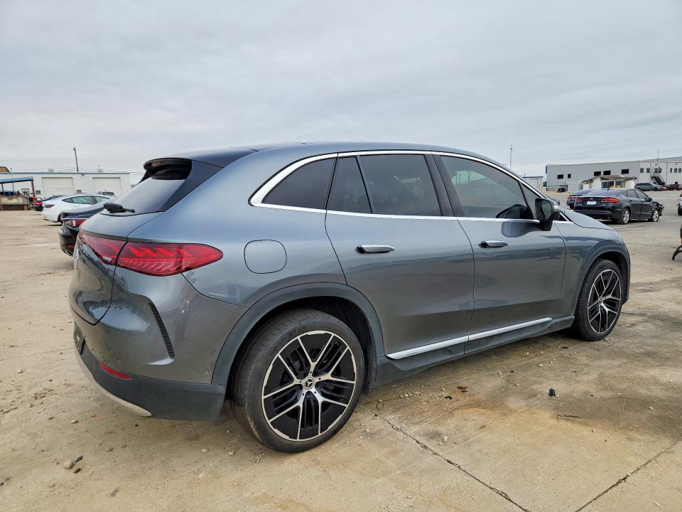 2024 Mercedes-benz Eqe VIN 4JGGM2BBXRA058732 COPART salvage auction — SIDE, TX - SALVAGE VEHICLE TITLE, sold $26,750 on 2026-07-06 (photo 3)