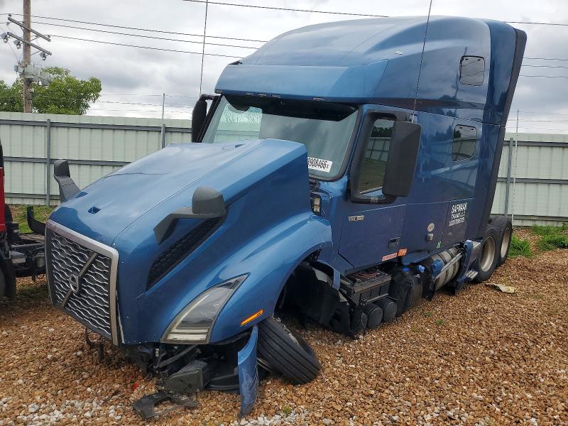 2020 Volvo VIN 4V4NC9EG6LN217541 COPART salvage auction — FRONT END, Mo - Salvage Certificate Of Title, sold $6,500 on 2026-07-09 (photo 2)