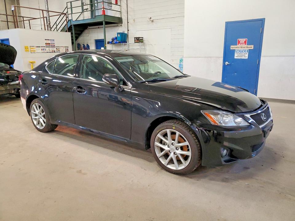 2013 Lexus VIN JTHCF5C25D5063852 COPART salvage auction — FRONT END, Mn - Cert Of Title-Salvage, sold $5,600 on 2026-07-09 (photo 4)