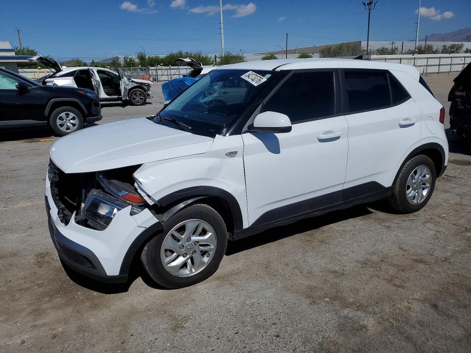 2022 Hyundai Venue VIN KMHRB8A36NU155544 COPART salvage auction — FRONT END, Ut - Salvage Certificate, sold $3,600 on 2026-07-28 (photo 1)