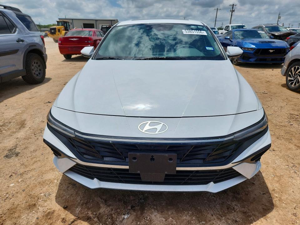 2025 Hyundai VIN KMHLS4DG9SU939810 COPART salvage auction — HAIL, Tx - Certificate Of Title, sold $10,900 on 2026-07-02 (photo 5)