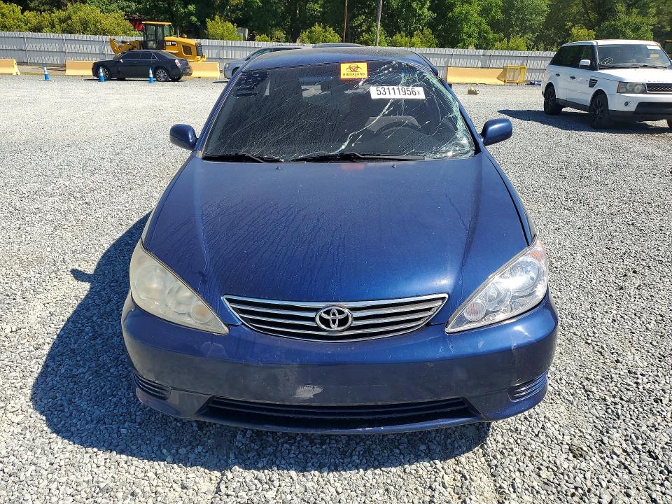 2005 Toyota Camry VIN 4T1BE30K25U099137 COPART salvage auction — REAR END, Nc - Salvage Certificate Of Title, sold $625 on 2026-07-02 (photo 5)
