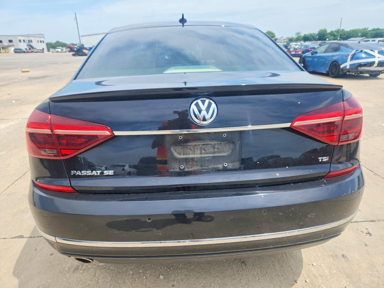 2018 Volkswagen Passat VIN 1VWBA7A39JC006772 COPART salvage auction — Side, TX - SALVAGE VEHICLE TITLE, sold $3,050 on 2026-07-09 (photo 6)