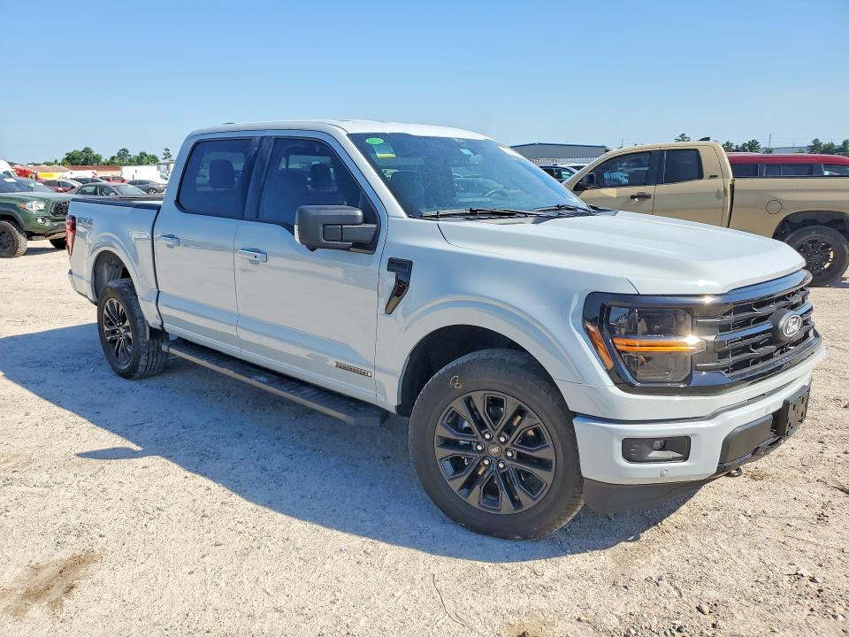2024 Ford F-150 VIN 1FTFW3LD1RFB38374 COPART salvage auction — SIDE, Tx - Salvage Vehicle Title, sold $14,100 on 2026-07-09 (photo 4)