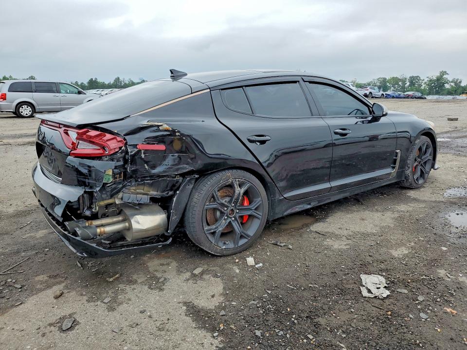 2018 Kia Stinger VIN KNAE55LC0J6016804 COPART salvage auction — REAR END, VA - CERT OF TITLE - SALVAGE, sold $6,000 on 2026-07-29 (photo 3)
