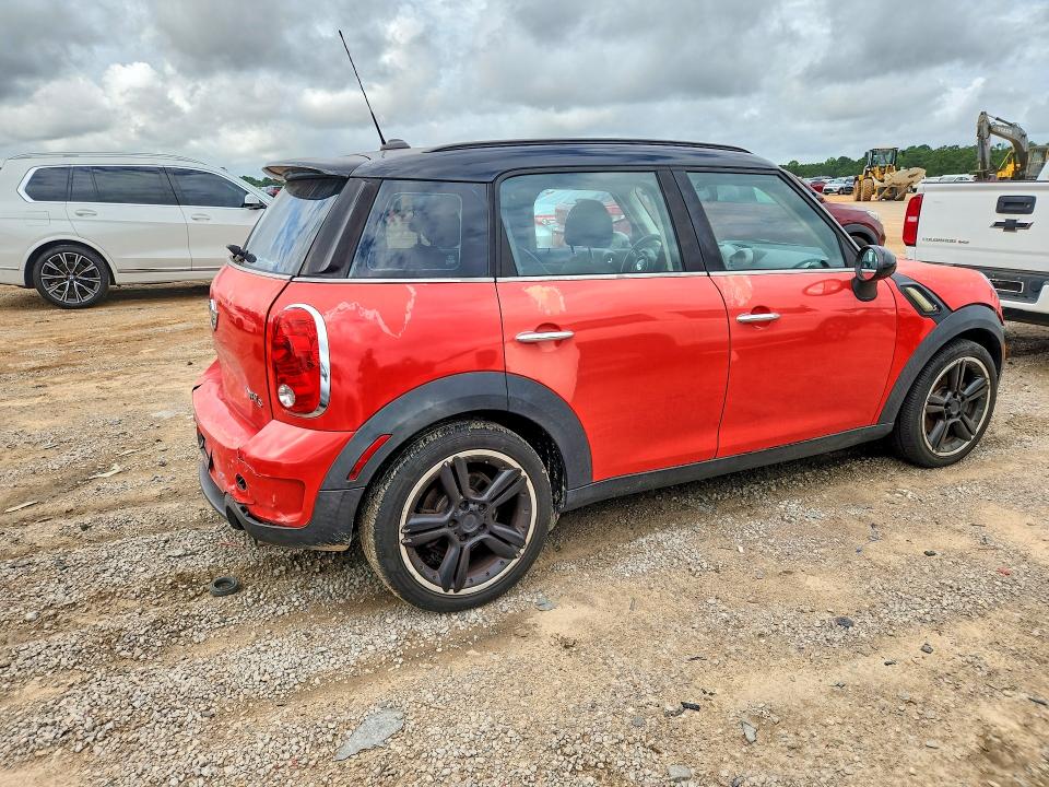 2011 Mini Cooper VIN WMWZC3C52BWM25725 COPART salvage auction — FRONT END, AL - CERT OF TITLE-SALVAGE TITLE, sold $425 on 2026-08-18 (photo 3)