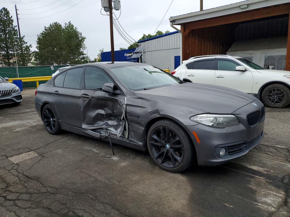 2016 BMW 5er VIN WBA5B3C53GG259976 COPART salvage auction — SIDE, Co - Public - Salvage Title, sold $2,400 on 2026-07-09 (photo 4)