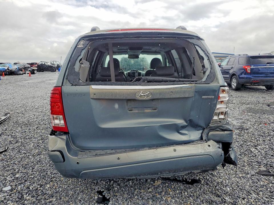 2007 Hyundai Entourage VIN KNDMC233476041863 COPART salvage auction — REAR END, Tx - Salvage Vehicle Title, sold $325 on 2026-07-20 (photo 6)