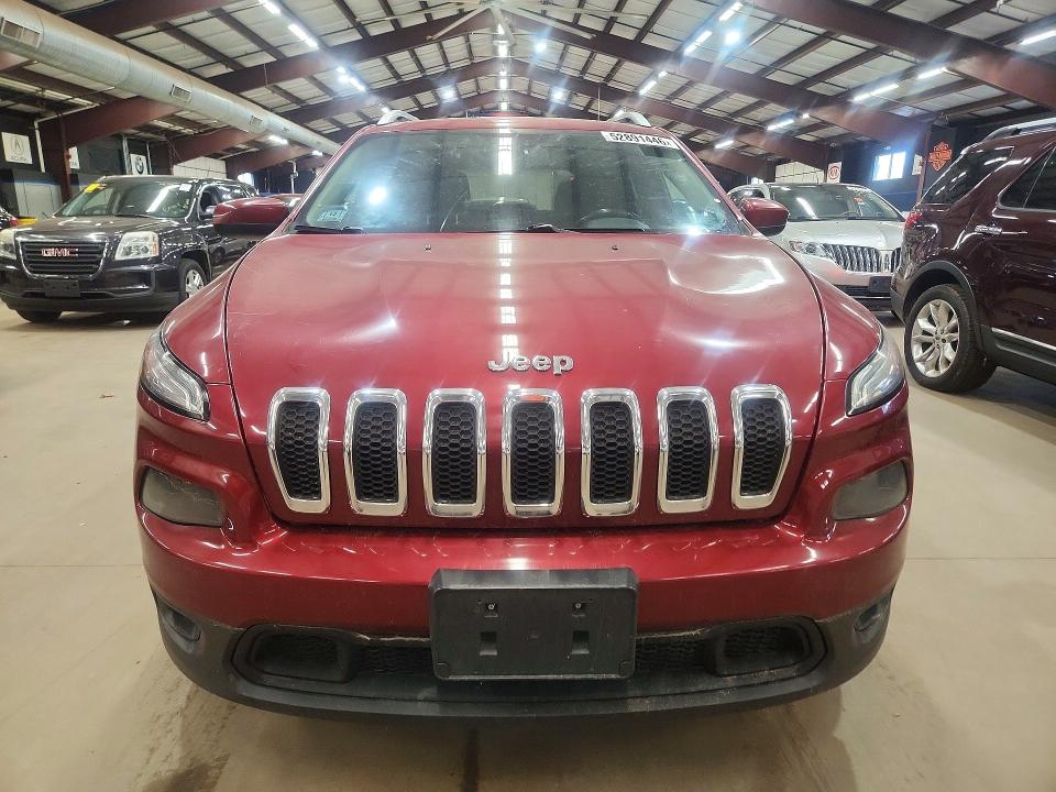 2015 Jeep Cherokee VIN 1C4PJMCB3FW697315 COPART salvage auction — MINOR DENT/SCRATCHES, Ma - Certificate Of Title, sold $1,500 on 2026-07-03 (photo 5)