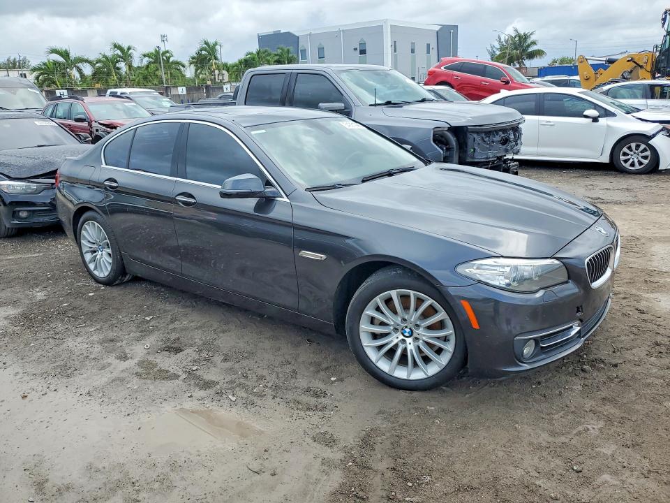 2016 BMW 5 series VIN WBA5A7C52GG150936 COPART salvage auction — MINOR DENT/SCRATCHES, Fl - Certificate Of Title, sold $1,800 on 2026-07-28 (photo 4)