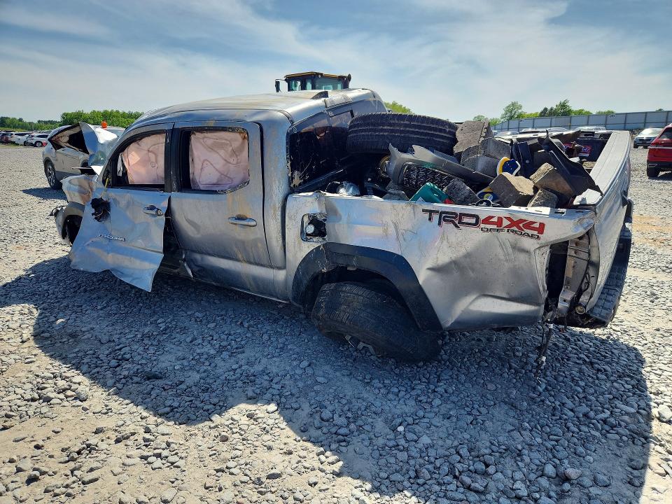 2019 Toyota Tacoma VIN 5TFCZ5AN2KX190212 COPART salvage auction — ROLLOVER, Mn - Cert Of Title-Salvage, sold $350 on 2026-07-27 (photo 2)