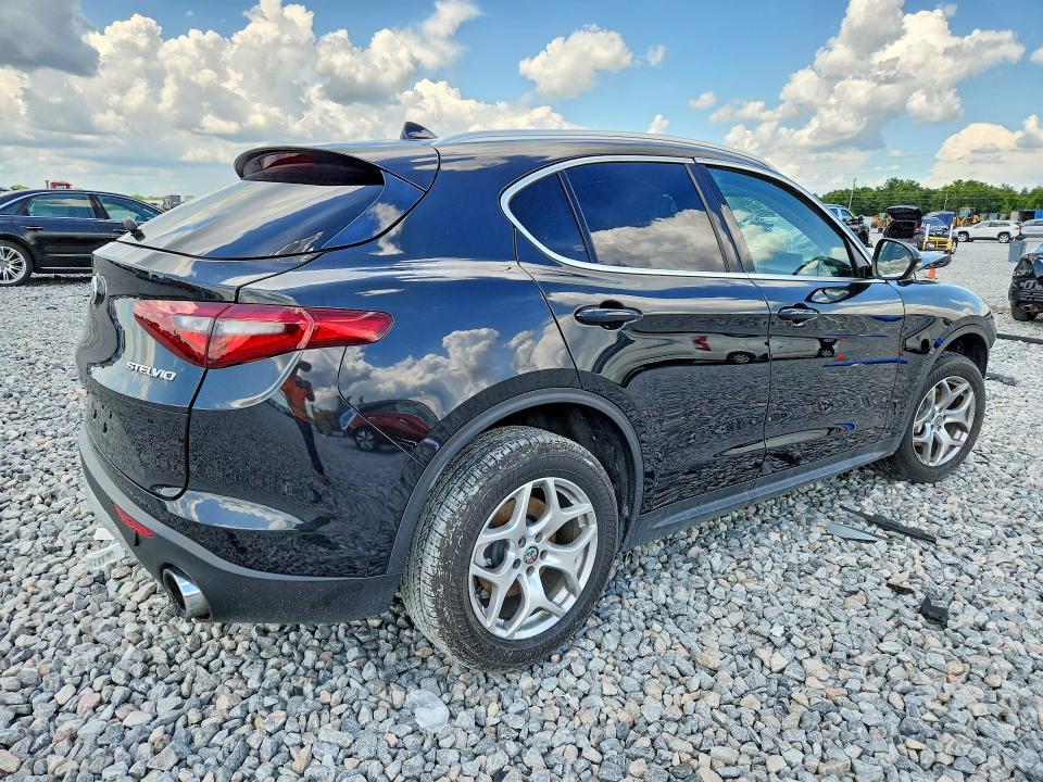 2020 Alfa romeo Stelvio VIN ZASPAJAN4L7C90922 COPART salvage auction — FRONT END, Fl - Certificate Of Destruction, sold $1,400 on 2026-07-02 (photo 3)