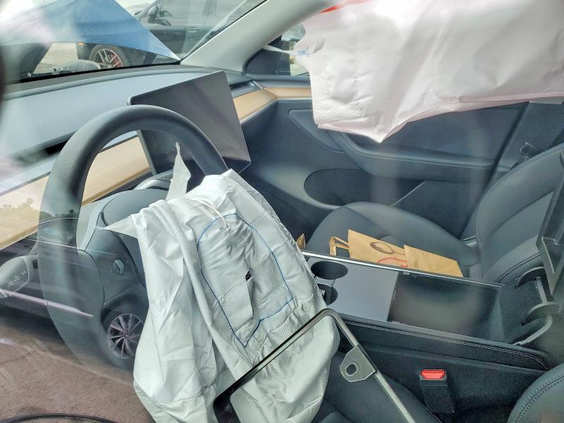 2024 Tesla Model y VIN 7SAYGDEF3RF053392 COPART salvage auction — FRONT END, Ca - Salvage Certificate, sold $8,200 on 2026-07-28 (photo 9)