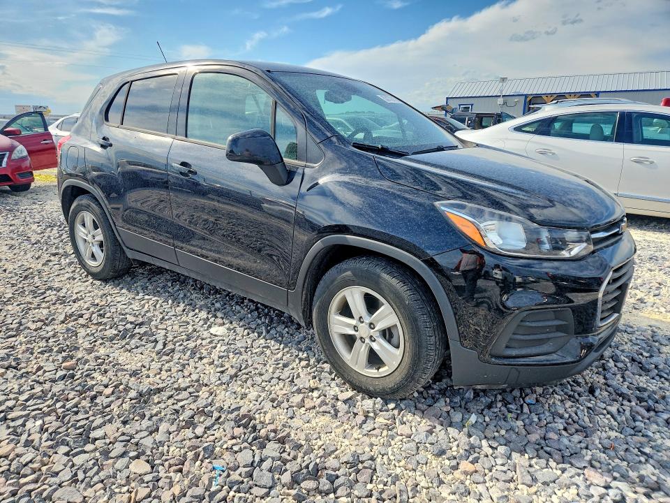 2020 Chevrolet Trax VIN 3GNCJKSB2LL119896 COPART salvage auction — HAIL, Mo - Certificate Of Title, sold $2,550 on 2026-07-06 (photo 4)